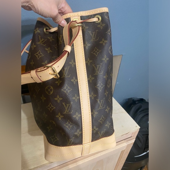 louis vuitton Monogram Noe GM - Picture 9 of 16